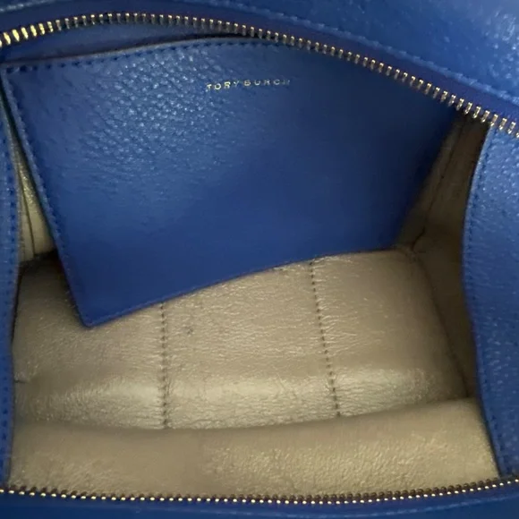 Tory Burch electric blue small Peri shoulder bag with removable strap - Picture 9 of 10